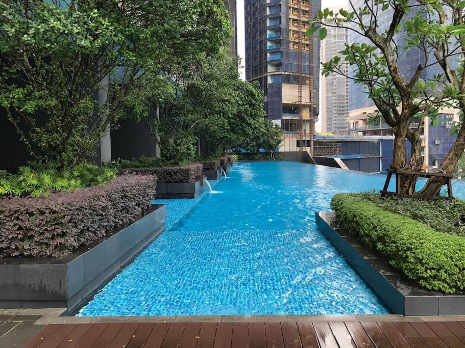 8 Kia Peng Residences By Stayhere Kuala Lumpur Exterior photo