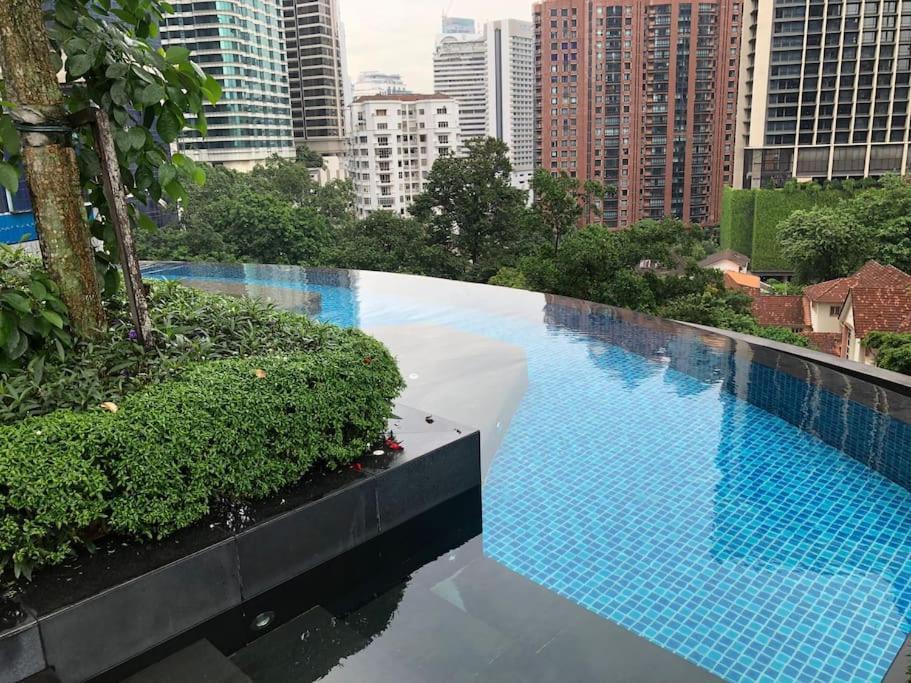 8 Kia Peng Residences By Stayhere Kuala Lumpur Exterior photo